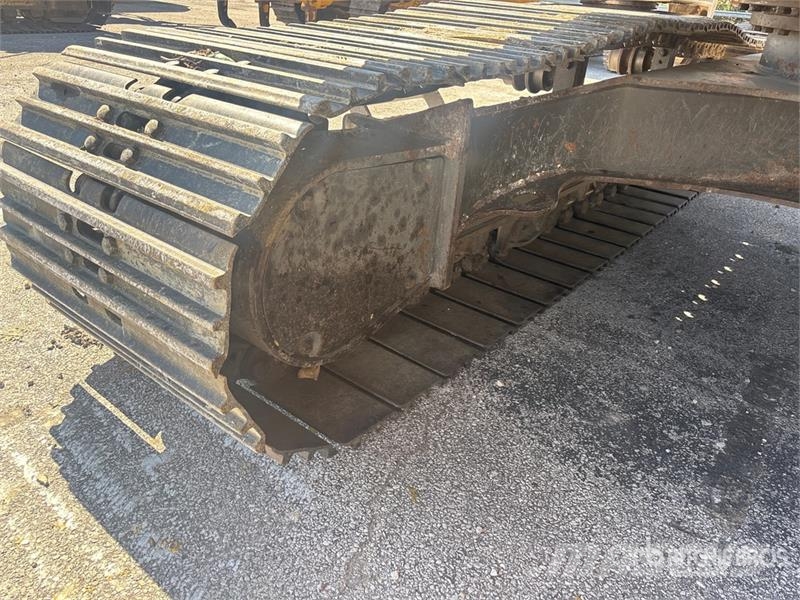 Volvo EC220EL Tracked Excavator Roomikekskavaatorid
