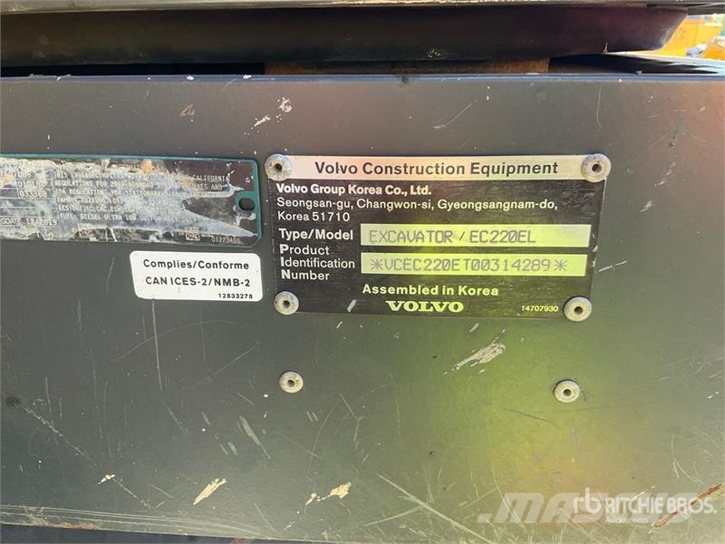 Volvo EC220EL Tracked Excavator Roomikekskavaatorid