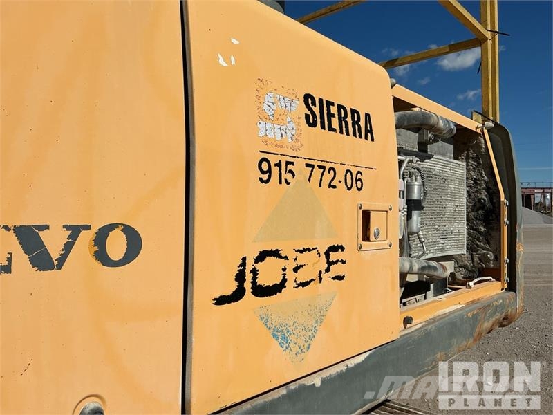 Volvo EC240C Tracked Excavator Bagri goseničarji