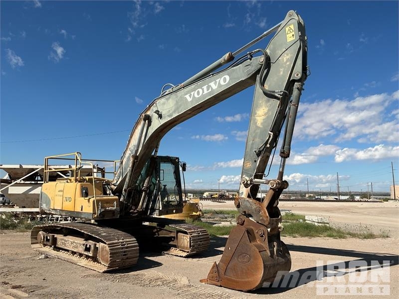 Volvo EC240CL Tracked Excavator Escavatori cingolati