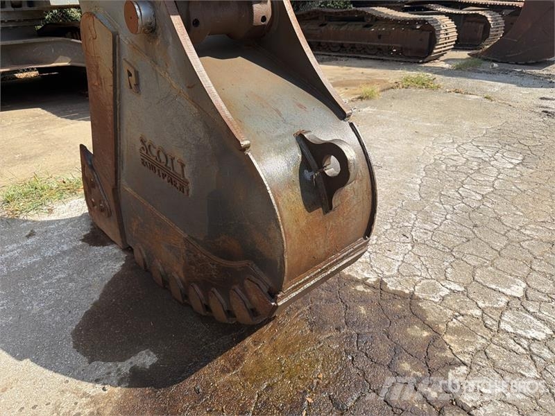 Volvo EC250DL Tracked Excavator Roomikekskavaatorid