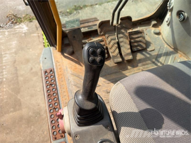 Volvo EC250DL Tracked Excavator Roomikekskavaatorid