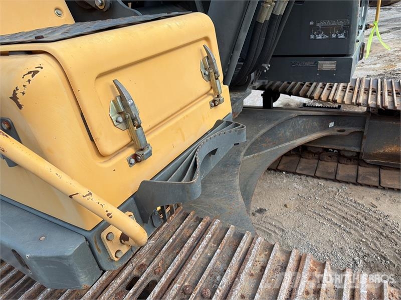 Volvo EC250DL Tracked Excavator Roomikekskavaatorid