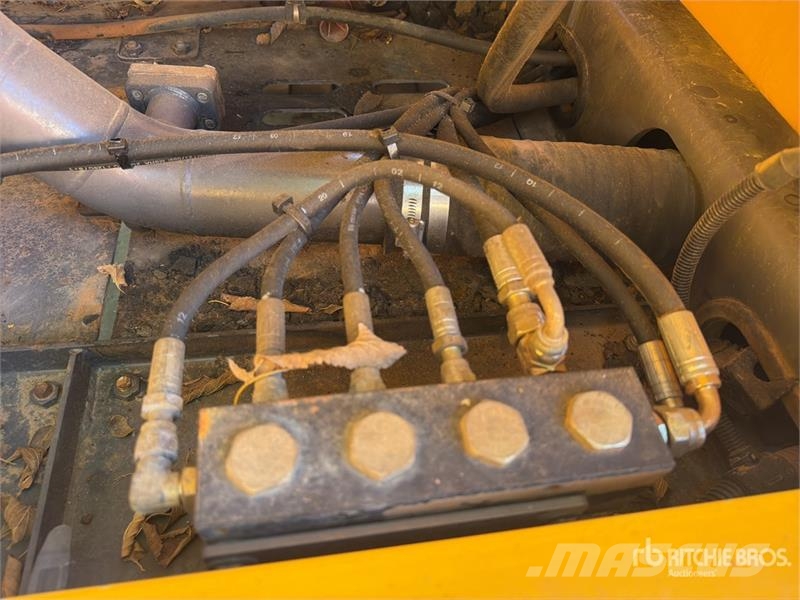 Volvo EC250DL Tracked Excavator Roomikekskavaatorid