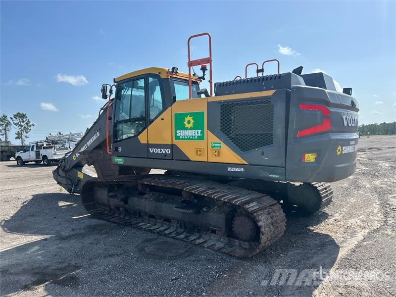 Volvo EC250E Tracked Excavator (Inoperable) Beltegraver