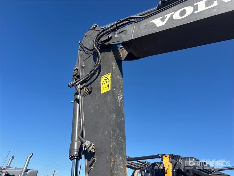 Volvo EC250E Tracked Excavator Roomikekskavaatorid