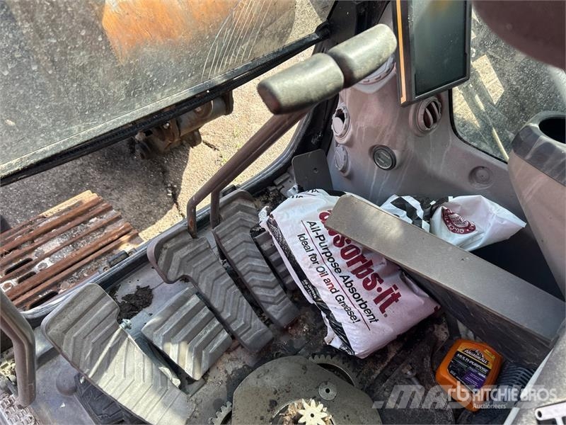 Volvo EC250E Tracked Excavator (Inoperable) Beltegraver