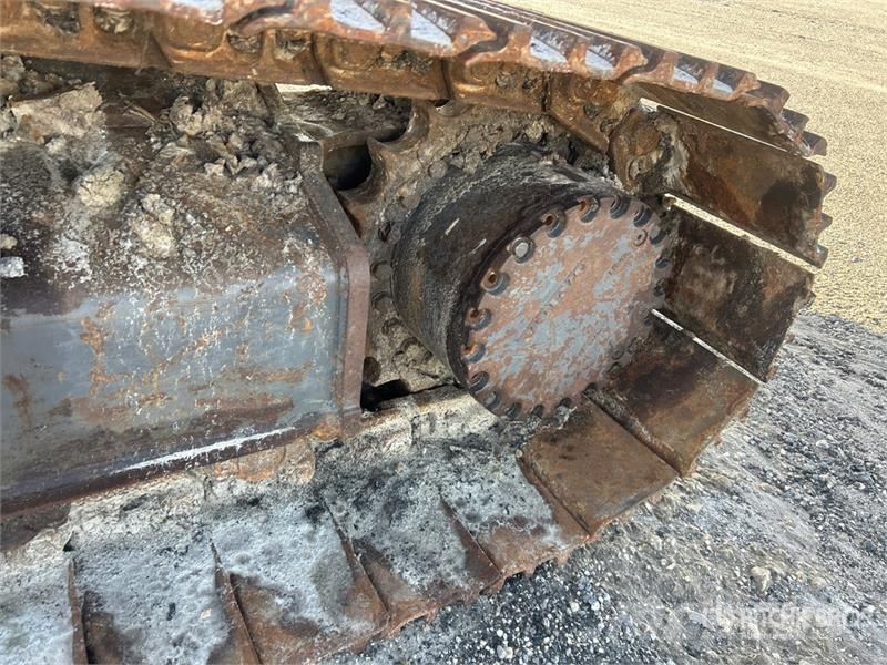 Volvo EC250E Tracked Excavator (Inoperable) Beltegraver