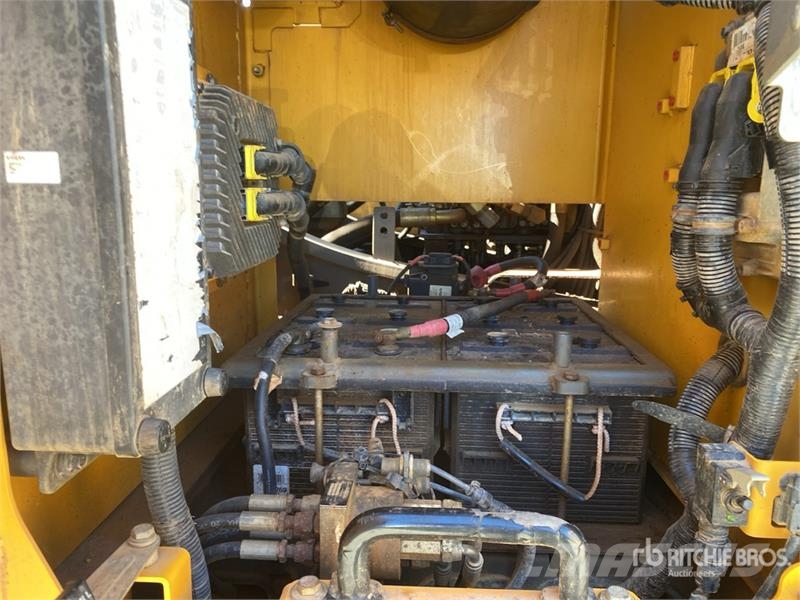 Volvo EC250ELR Tracked Excavator Bagri goseničarji