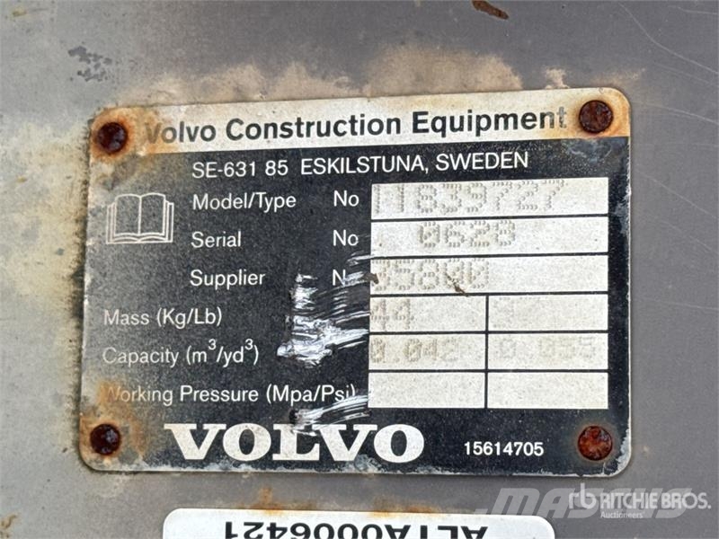 Volvo EC25BKT12 12 in Digging Excavator Bucket Schaufeln