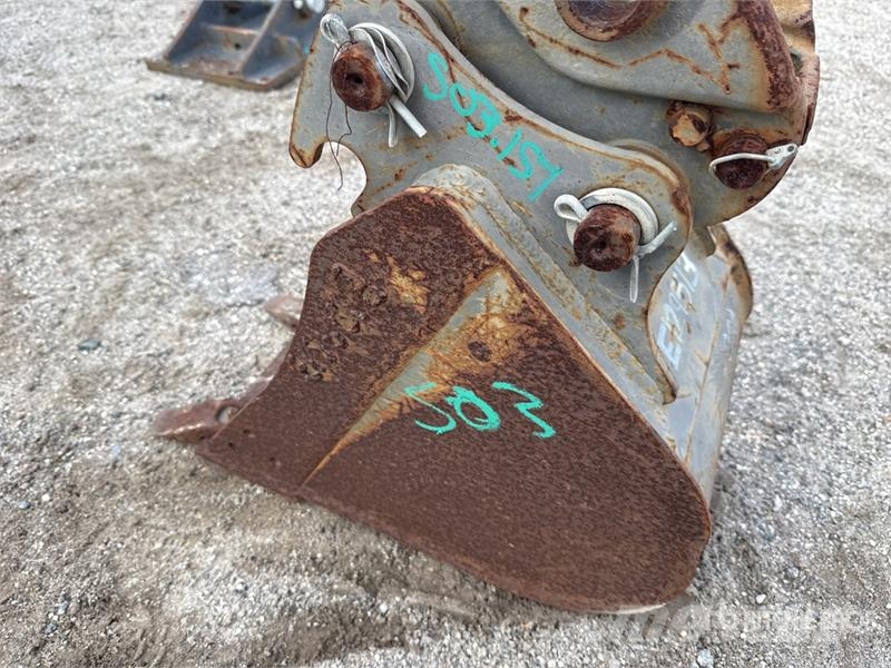 Volvo EC25BKT12 12 in Digging Excavator Bucket Schaufeln
