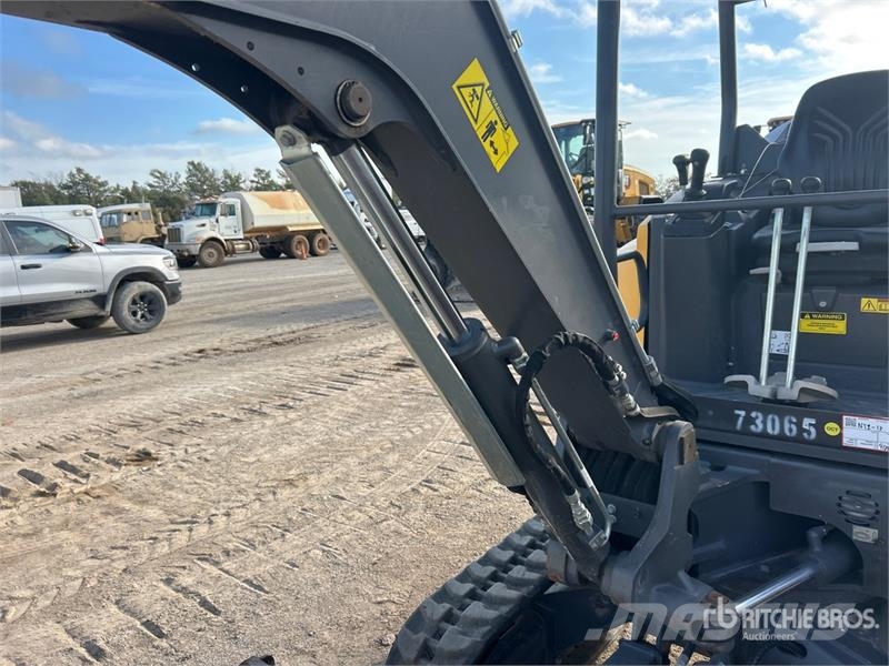 Volvo EC27D Mini Excavator Mini bagri <7t