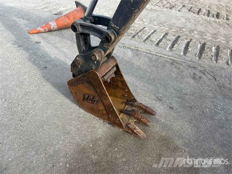 Volvo EC27D Mini Excavator Mini bagri <7t