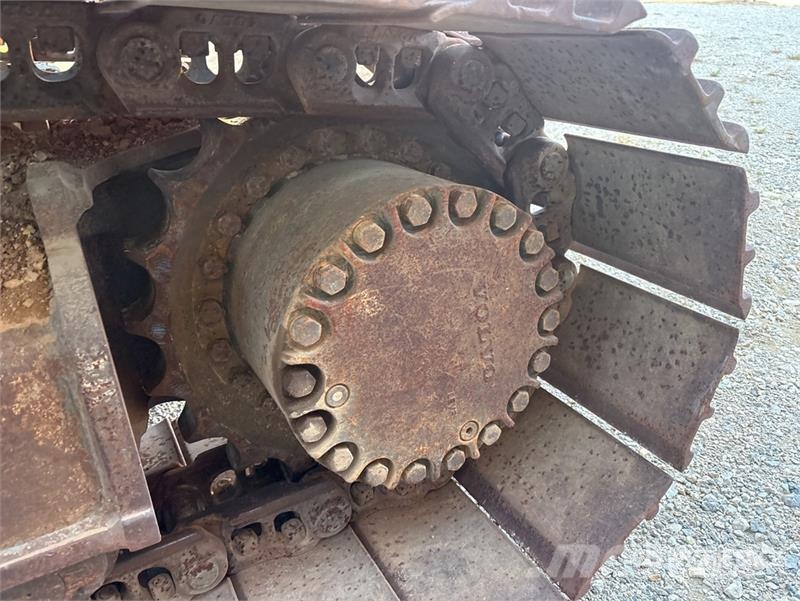 Volvo EC300DL Tracked Excavator Gravemaskiner på larvebånd
