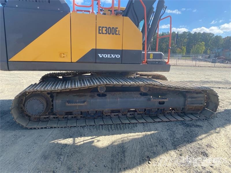 Volvo EC300EL Tracked Excavator Гусеничні екскаватори