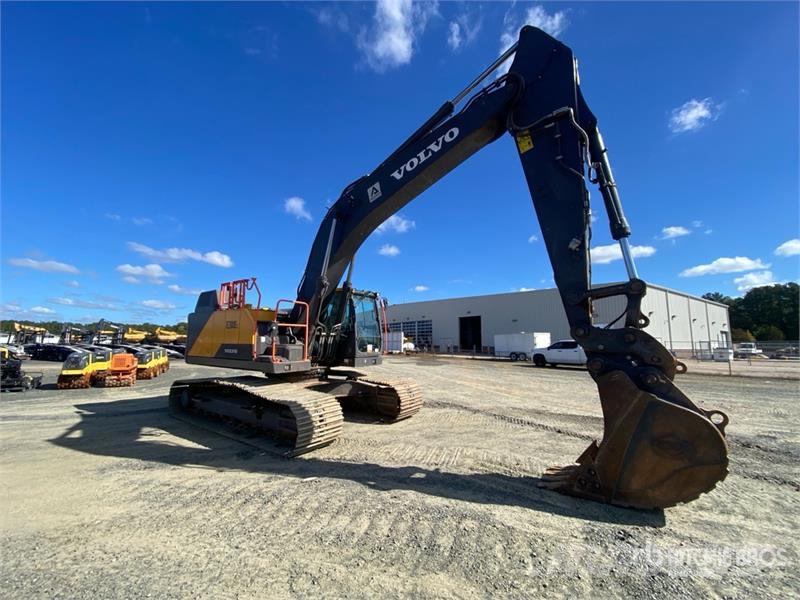 Volvo EC300EL Tracked Excavator Гусеничні екскаватори