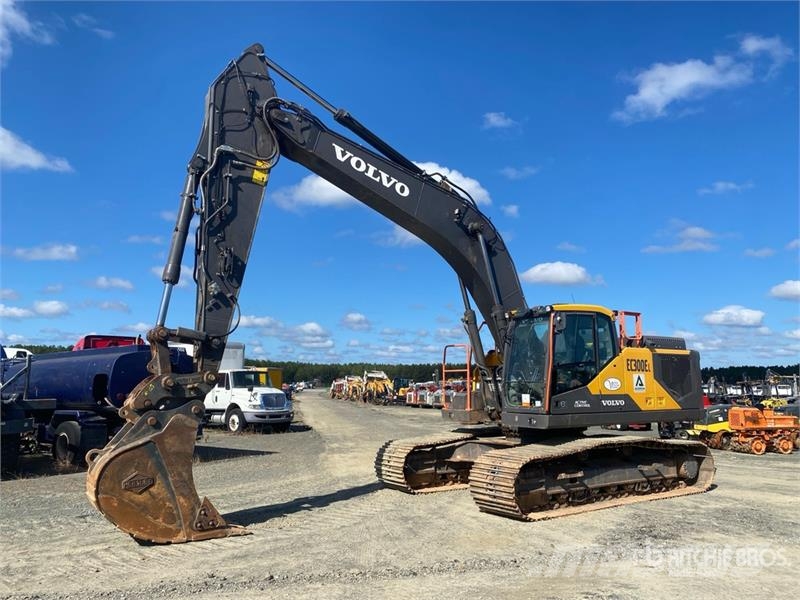 Volvo EC300EL Tracked Excavator Гусеничні екскаватори