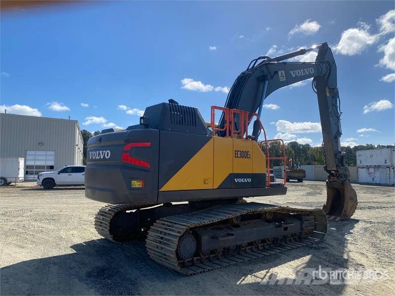 Volvo EC300EL Tracked Excavator Гусеничні екскаватори