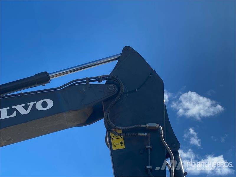 Volvo EC300EL Tracked Excavator Гусеничні екскаватори