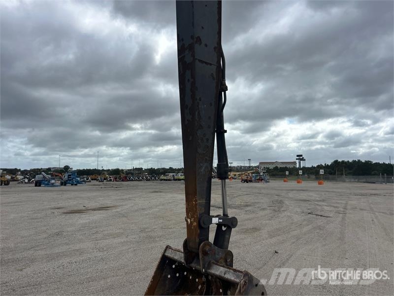 Volvo EC300ELR Long Reach Tracked Excavator Bageri gusjeničari