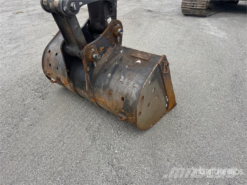 Volvo EC300ELR Long Reach Tracked Excavator Bageri gusjeničari