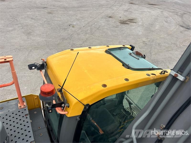 Volvo EC300ELR Long Reach Tracked Excavator Bageri gusjeničari
