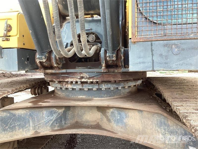 Volvo EC330B LC Tracked Excavator Gravemaskiner på larvebånd