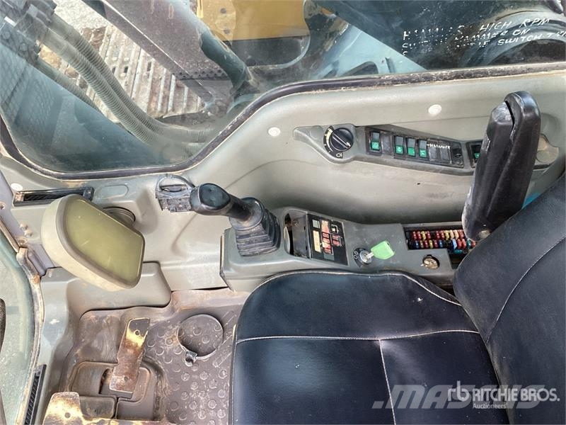 Volvo EC330B LC Tracked Excavator Gravemaskiner på larvebånd