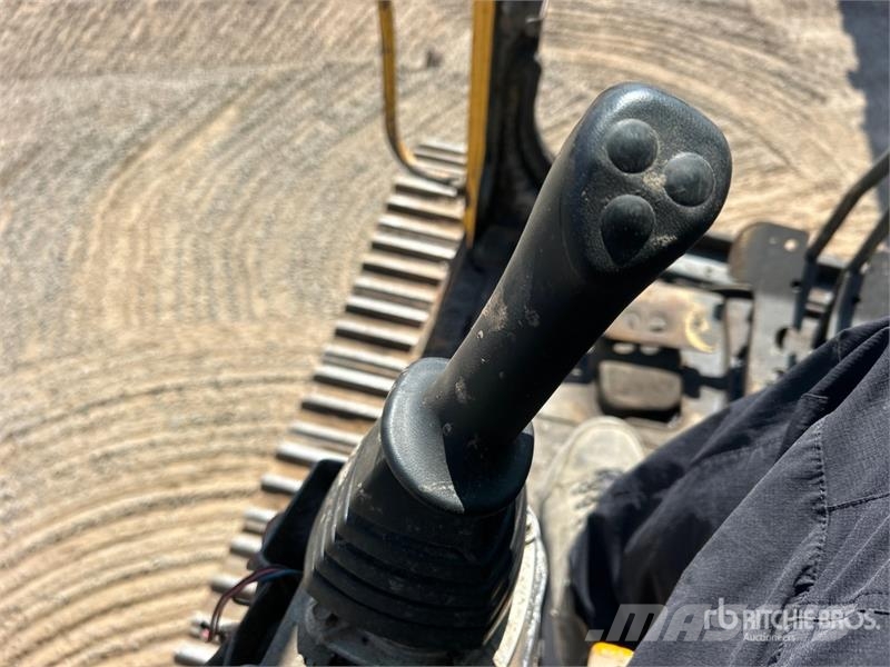 Volvo EC330BLC Roomikekskavaatorid