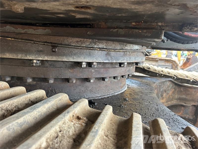 Volvo EC330BLC Roomikekskavaatorid