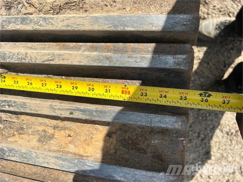 Volvo EC330BLC Roomikekskavaatorid