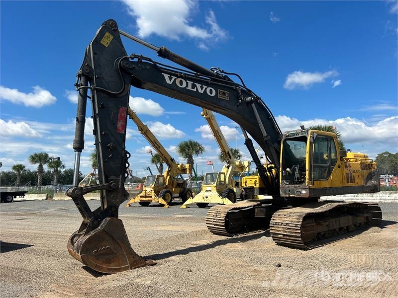 Volvo EC330BLC Roomikekskavaatorid