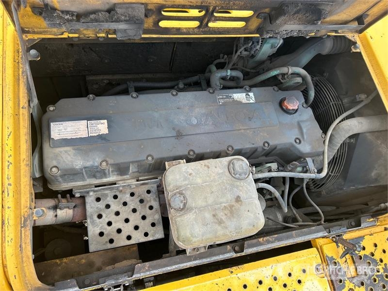 Volvo EC330BLC Roomikekskavaatorid