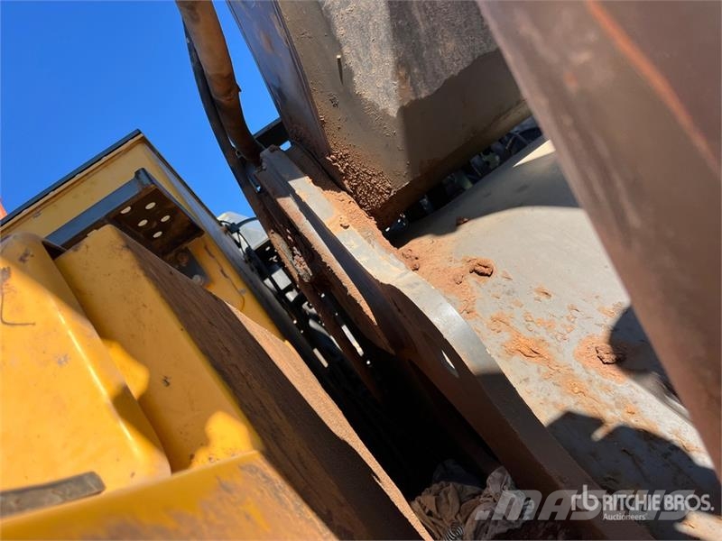 Volvo EC350EL Tracked Excavator Roomikekskavaatorid