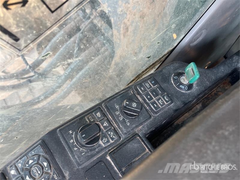 Volvo EC350EL Tracked Excavator Escavatori cingolati