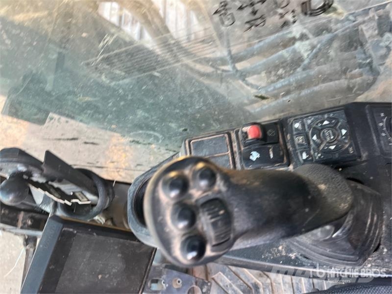 Volvo EC350EL Tracked Excavator Escavatori cingolati