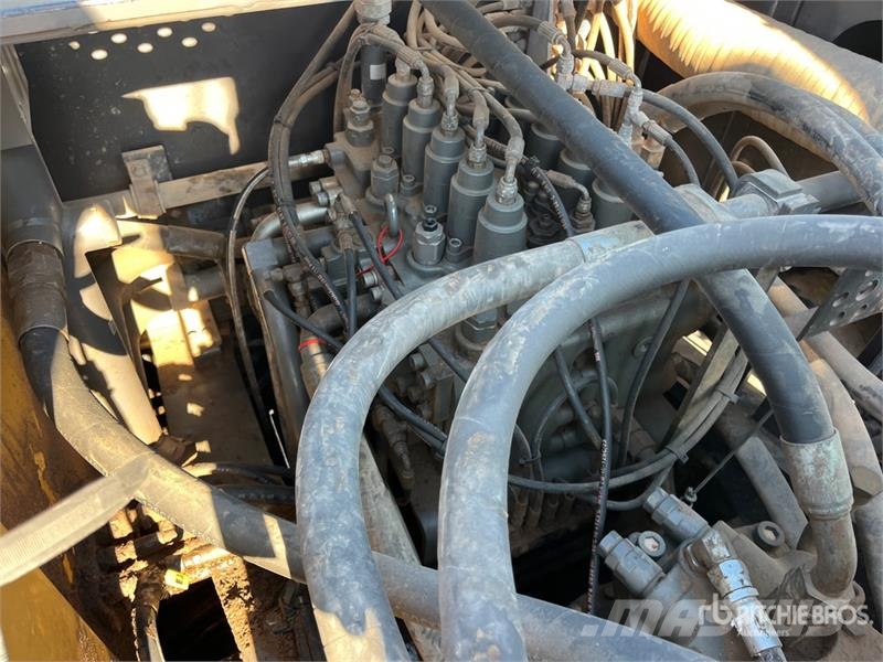Volvo EC350EL Tracked Excavator Roomikekskavaatorid