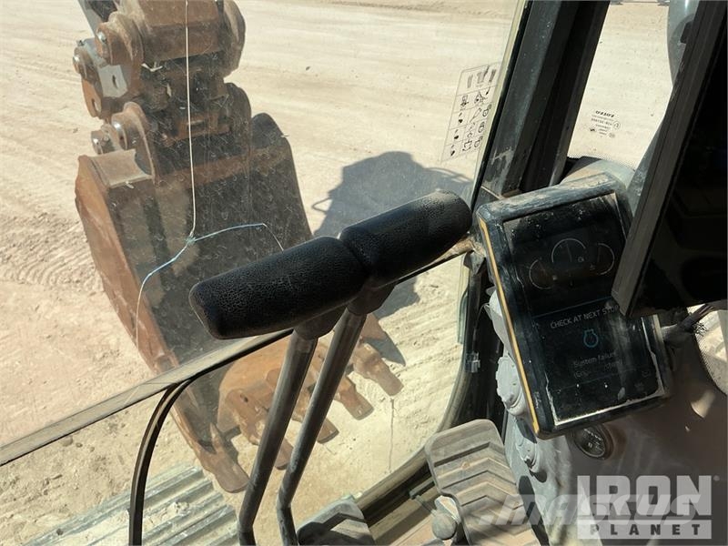 Volvo EC350EL Tracked Excavator Raupenbagger