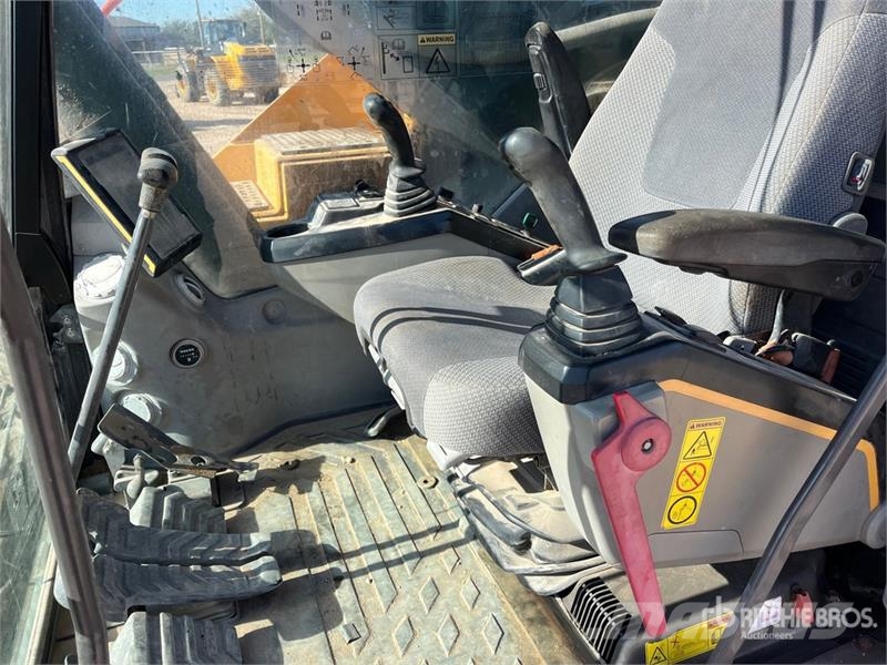Volvo EC350EL Tracked Excavator Roomikekskavaatorid