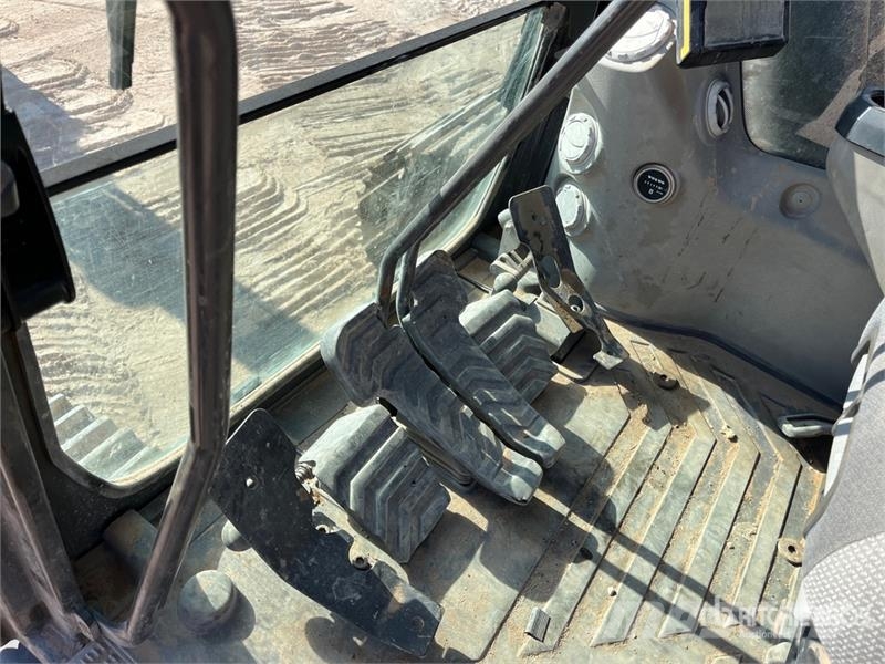 Volvo EC350EL Tracked Excavator Roomikekskavaatorid