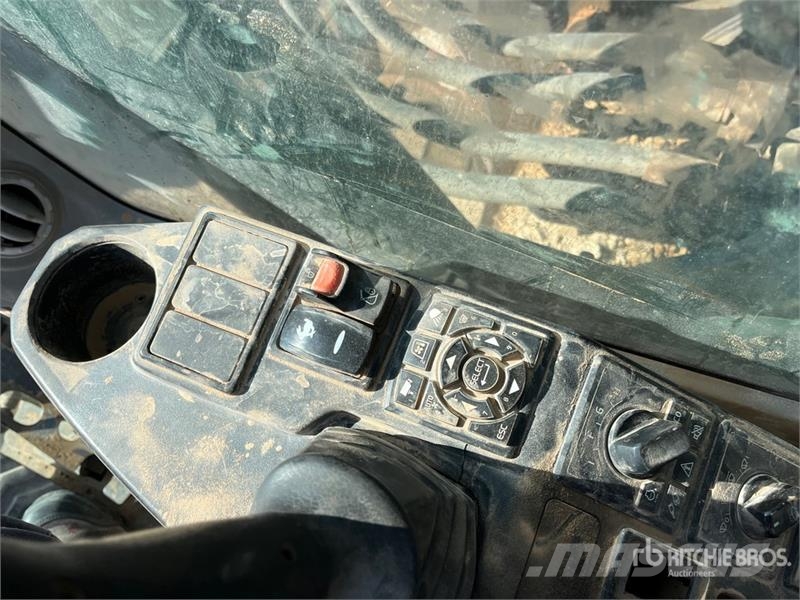 Volvo EC350EL Tracked Excavator Roomikekskavaatorid