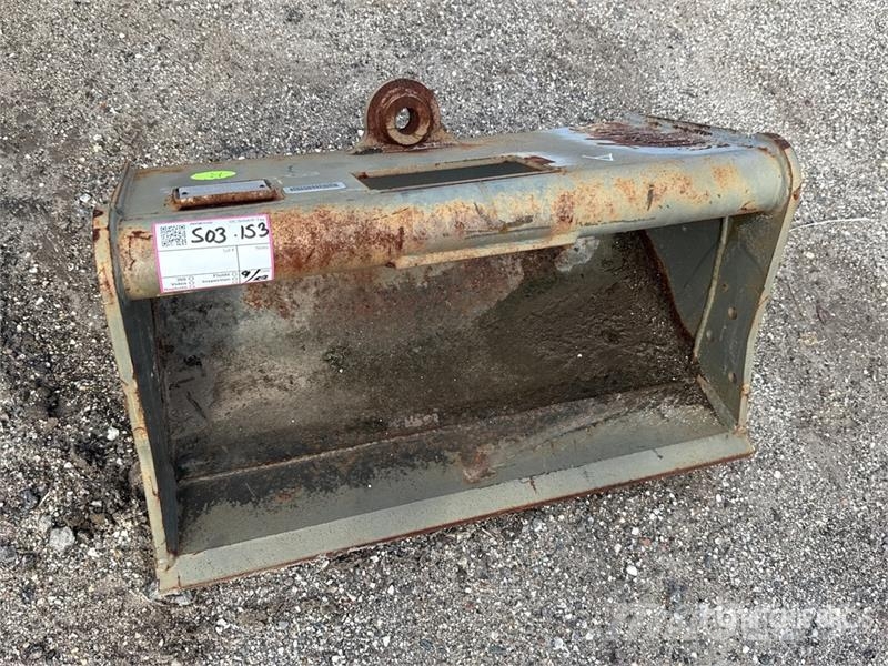 Volvo EC35BKT30 30 in Cleanup Excavator Bucket Baldes