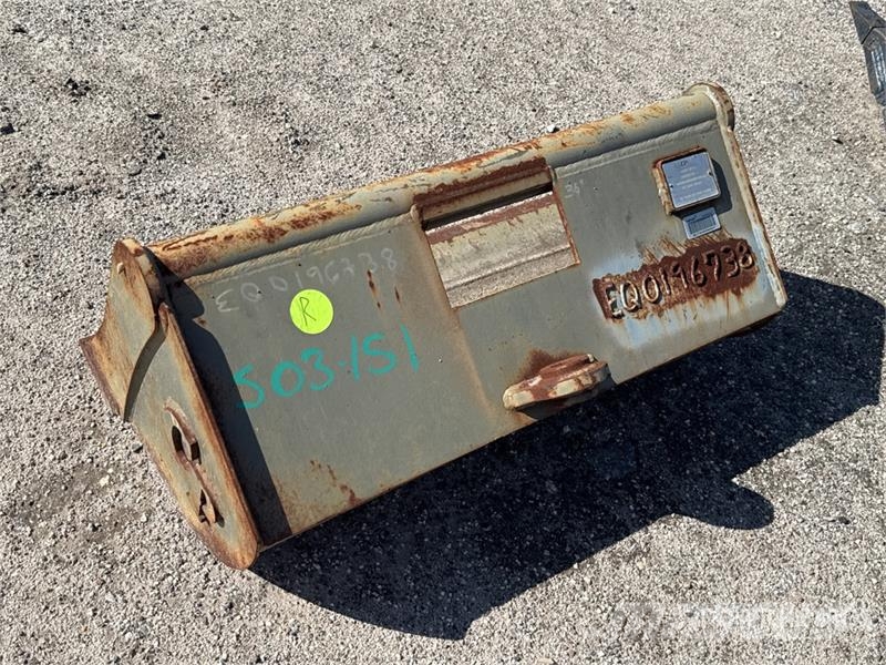 Volvo EC35BKT30 36 in Cleanup Excavator Bucket دلاء