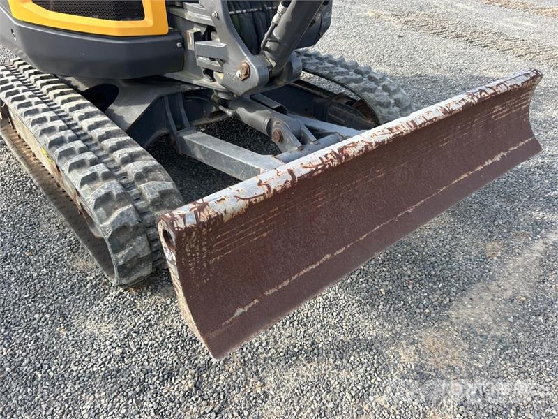 Volvo EC35D Mini bagri <7t