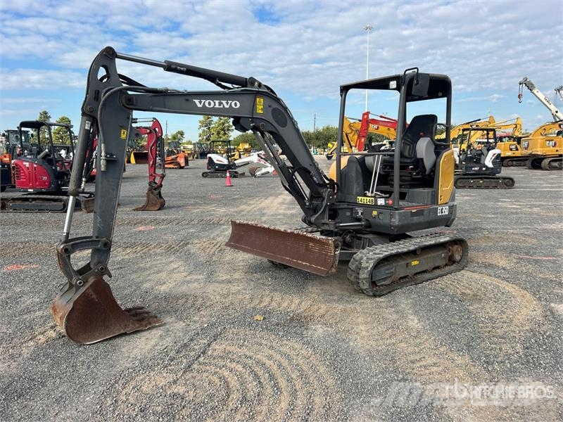 Volvo EC35D Mini bagri <7t