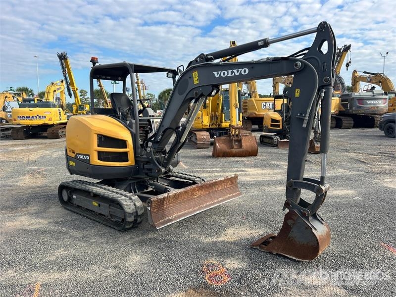 Volvo EC35D Mini bagri <7t