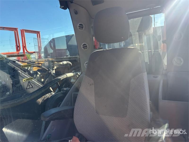 Volvo EC380E Tracked Excavator Lánctalpas kotrók