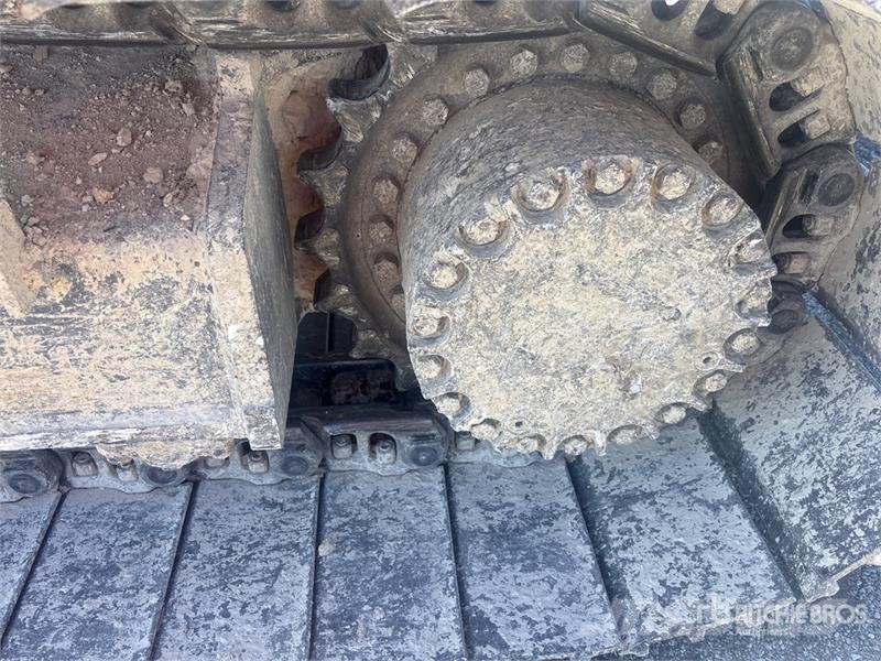 Volvo EC380E Tracked Excavator Roomikekskavaatorid
