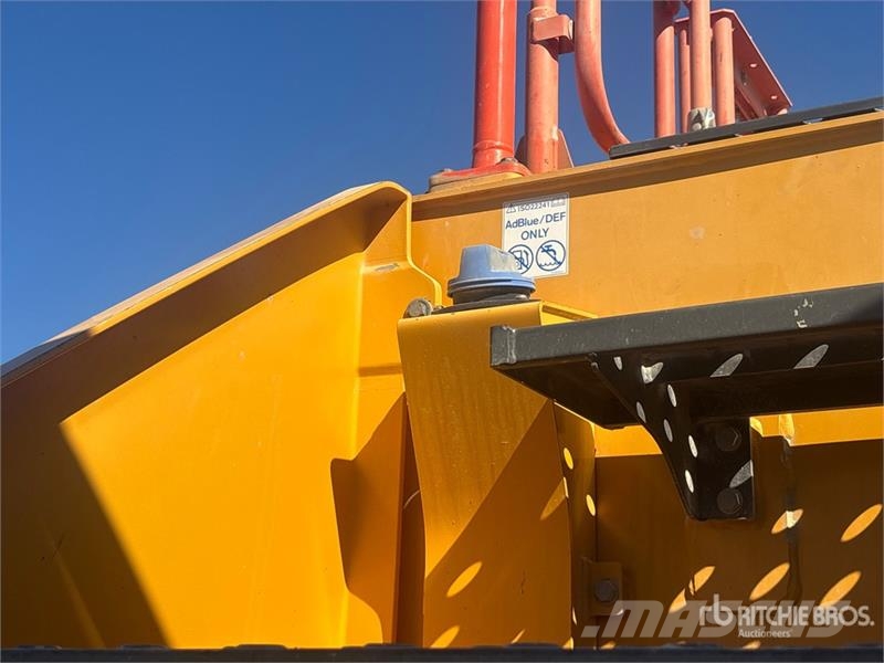 Volvo EC380E Tracked Excavator Roomikekskavaatorid