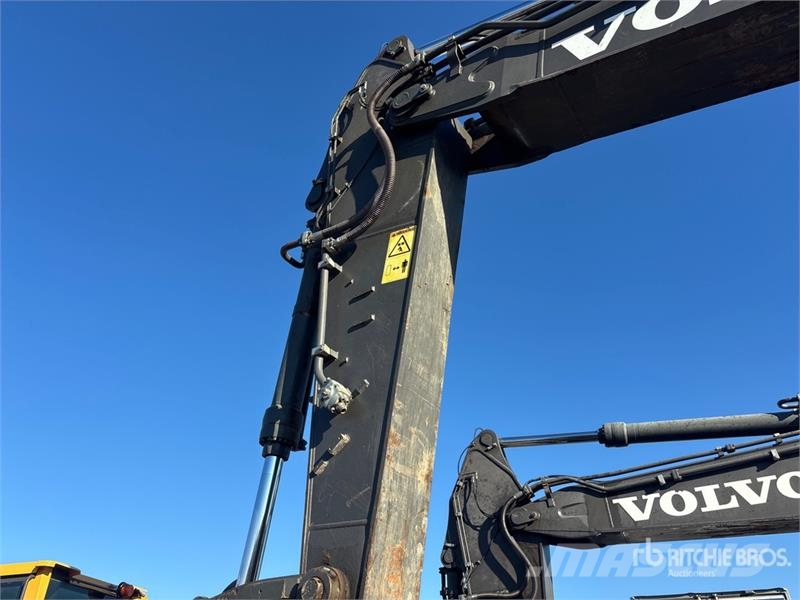 Volvo EC380E Tracked Excavator Lánctalpas kotrók